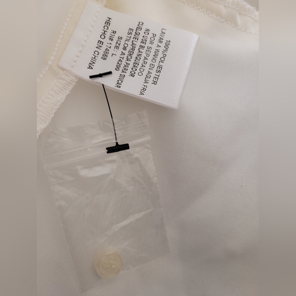 Ivory/Cream Woman Blouse L - Picture 12 of 12